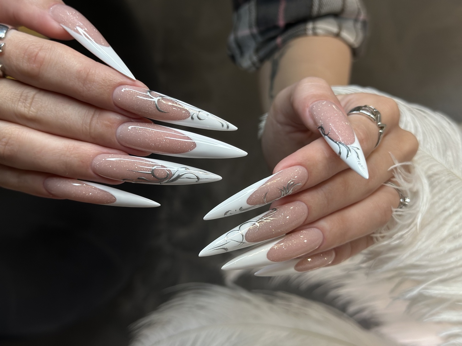 <span style="font-weight: bold;">Наращивание ногтей (длина 3 - 4) </span>